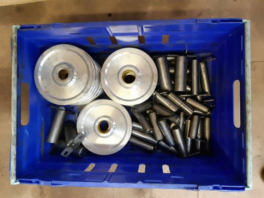 Bradbury 40 series and 799  800 pulleys and pins 1.jpg