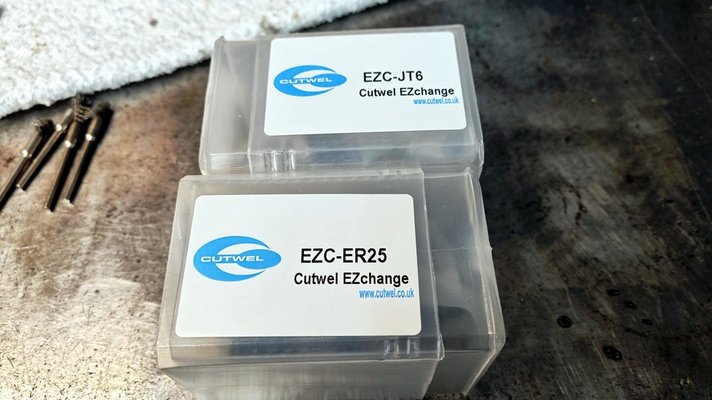 EZ-01.jpg