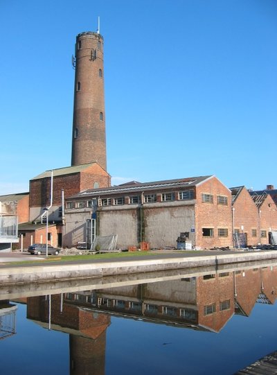 Chester_shot_tower.jpg