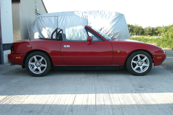 MX5 small.jpg