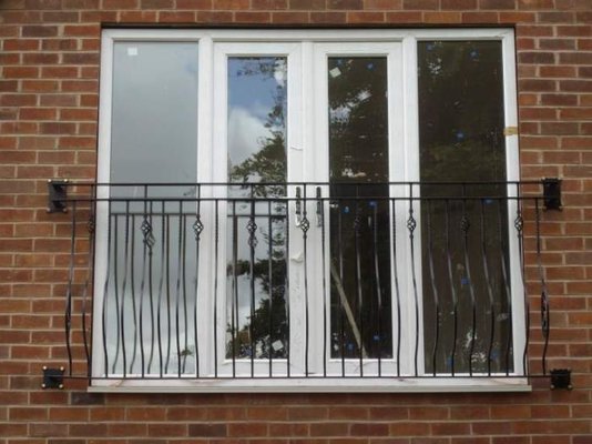 balcony2.jpg
