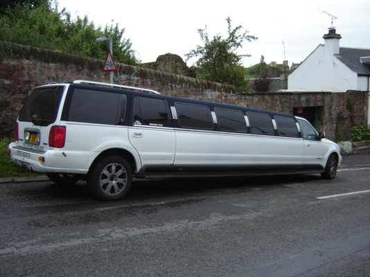 big limo 002.JPG