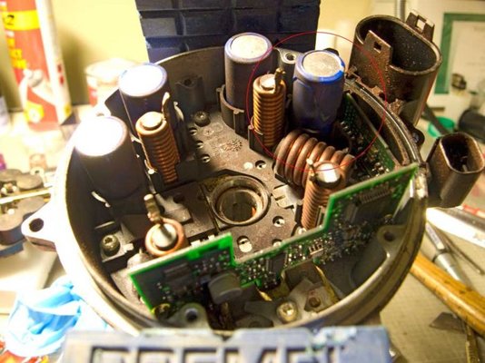 PS-Controller-top-shot_f.jpg