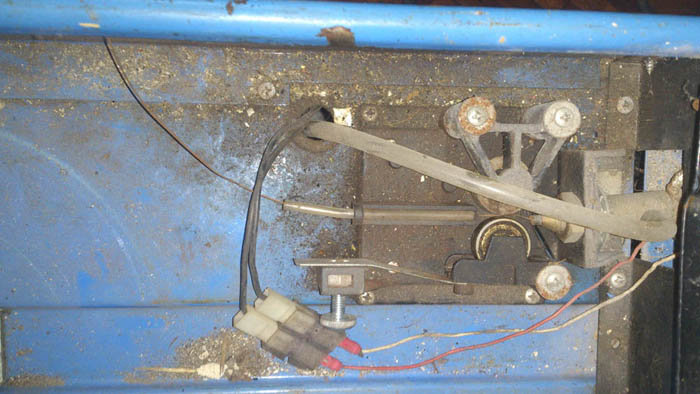 MIG feeder.jpg