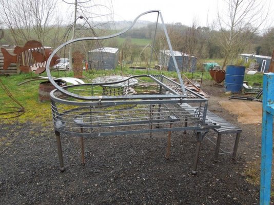 piano finished 005.jpg piano finished 005.jpg