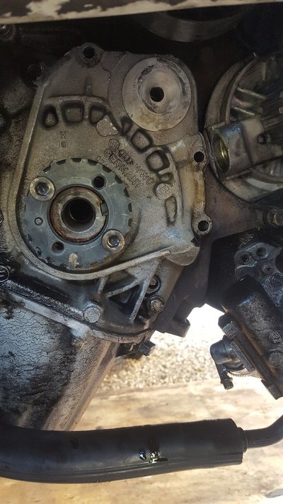 vw belt1.jpg vw belt1.jpg