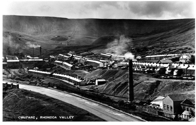 Cwmparc with pits late 1950s.jpg