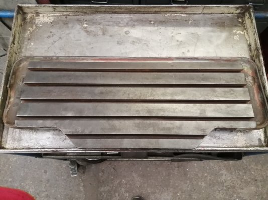 Tilting table (3).jpg
