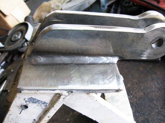 8. roller arms welded to plate IMG_0390.jpg