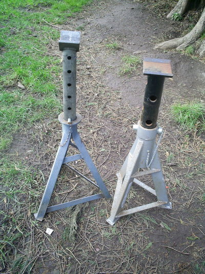 axle stand 2.JPG