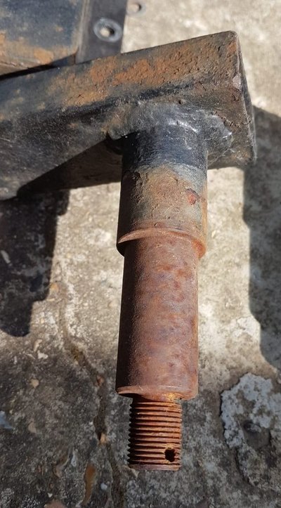 Rusty1.jpg
