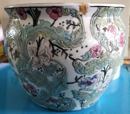 kintsinki vase3.jpg