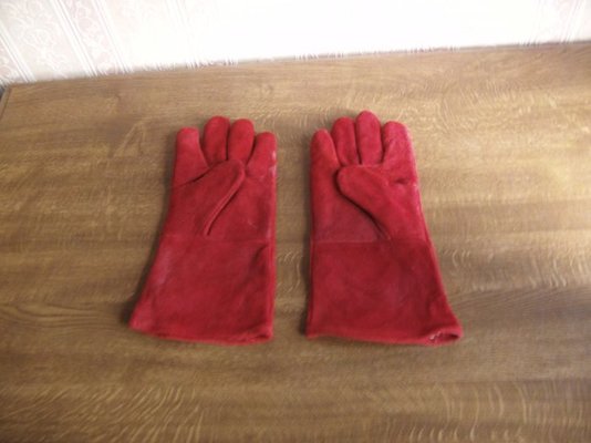 Gauntlets.jpg