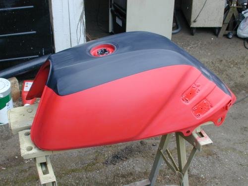 gsx-tank1.jpg
