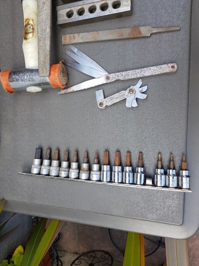 socket rail.jpg