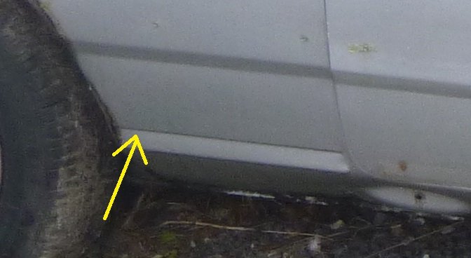 XR4i lower sillA.jpg