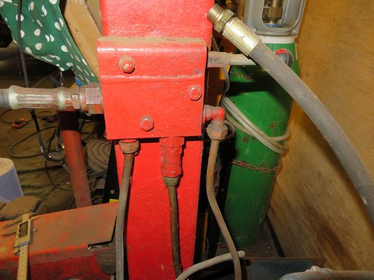 control valve block1.jpg control valve block1.jpg