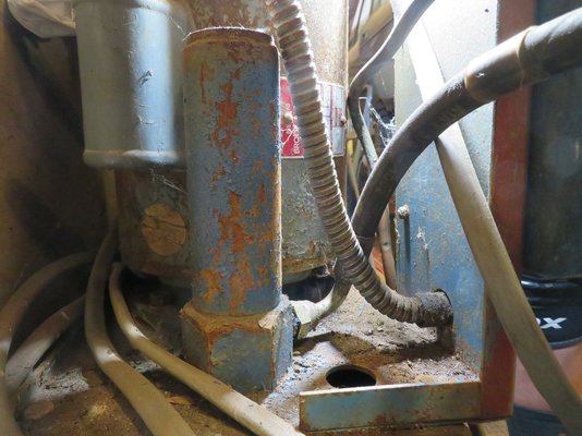 pump connection.jpg pump connection.jpg