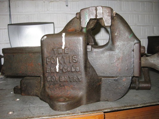 Fortis iron vice 009.JPG