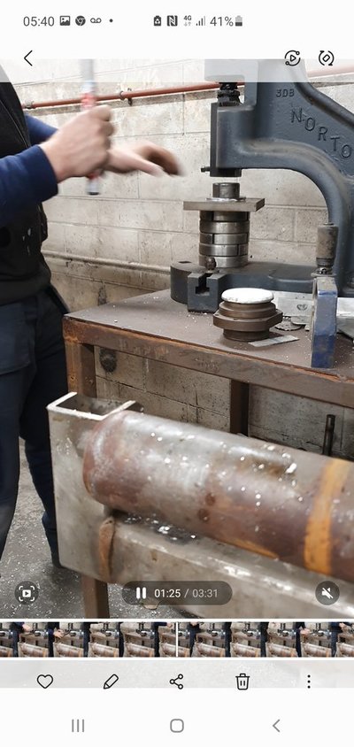 Screenshot_20221018-054046_Gallery.jpg Screenshot_20221018-054046_Gallery.jpg