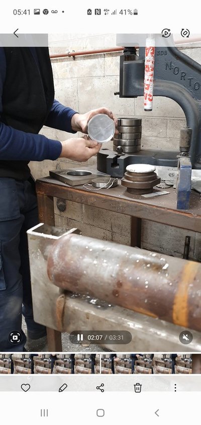 Screenshot_20221018-054130_Gallery.jpg Screenshot_20221018-054130_Gallery.jpg