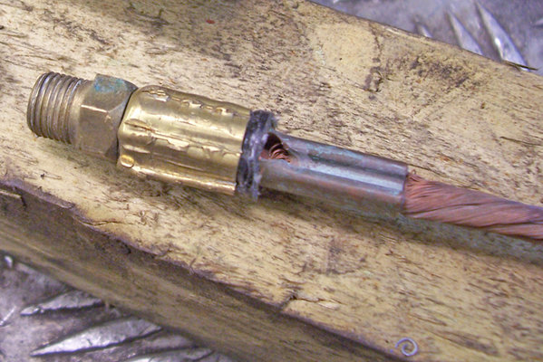 TIG tourch con.jpg