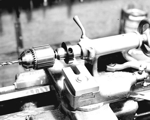 power tailstock3.jpg power tailstock3.jpg