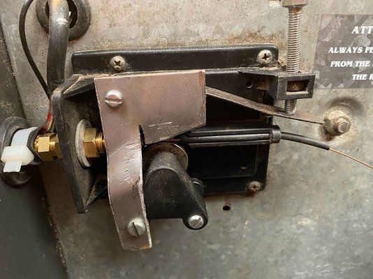 wire feed_1060.jpg
