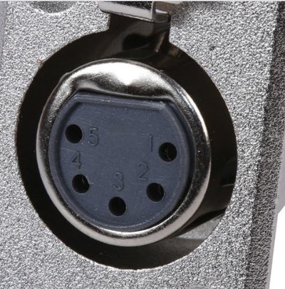 XLR.JPG
