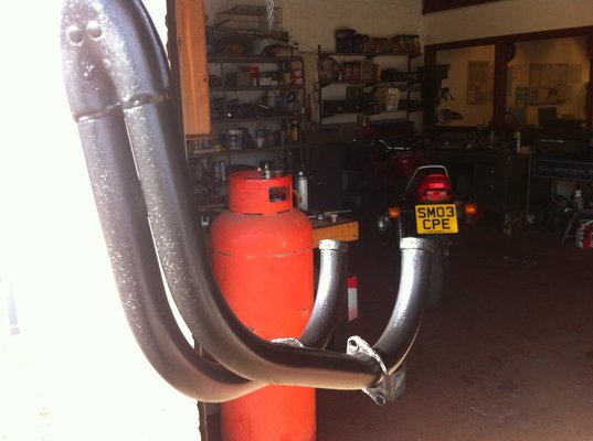 exhaust 004.JPG