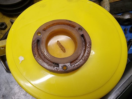 gearbox oil sight 2.jpg