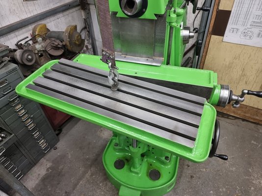 Fixed table crane (2).jpg