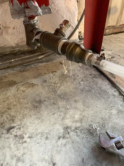 metering valve 2.jpg