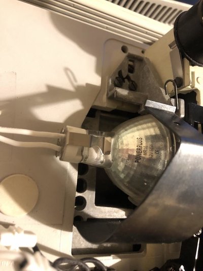projector 1.jpg