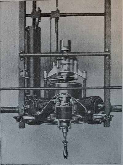 engine top.jpg engine top.jpg