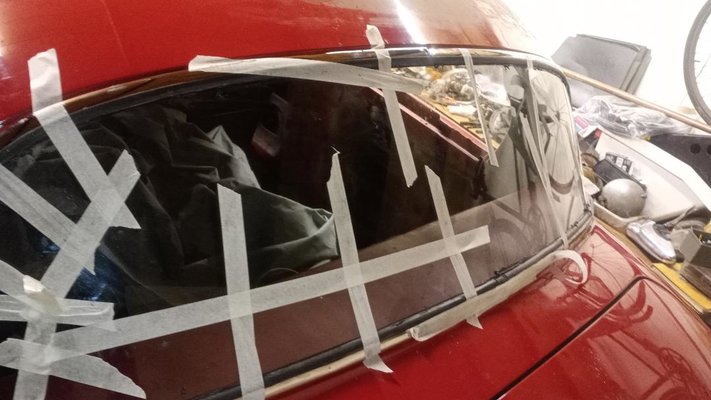 rear screen trim.jpg