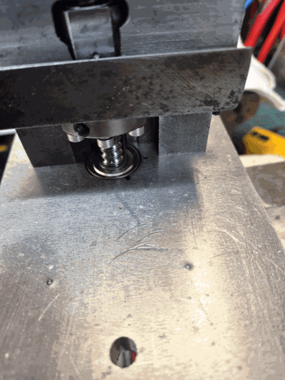 080x-axis23.gif