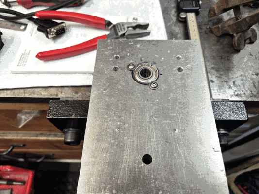 090x-axis07.gif