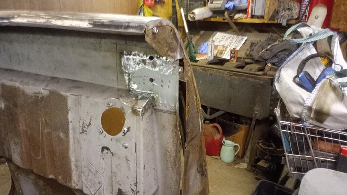 body rear tub mount.jpg