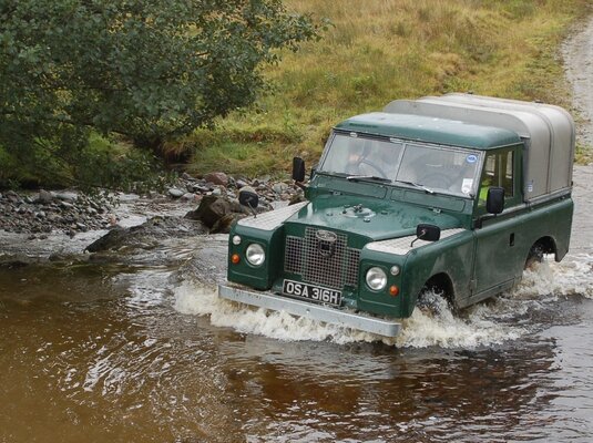 River Tuirc Car Wash.jpg