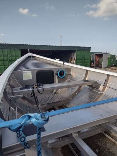 Interior bow.jpg Interior bow.jpg