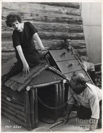 man-in-the-dog-house-bettmann.jpg