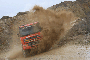 131087_657_1197012292760-team_de_rooy_dakar_2.gif