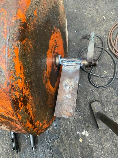 Cement mixer shaft.jpeg