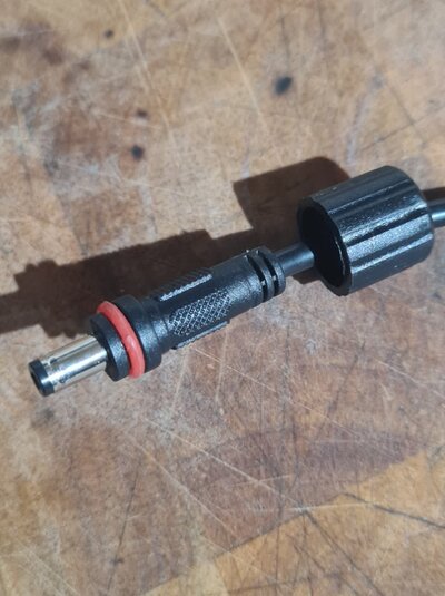 20251030_221345.jpg 20251030_221345.jpg