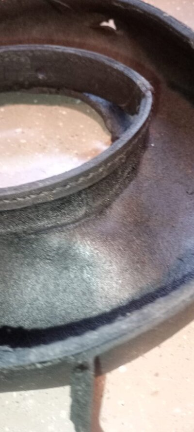 gaiter inner flange position.jpg gaiter inner flange position.jpg