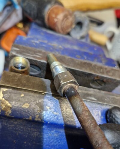 20251203_203357.jpg 20251203_203357.jpg