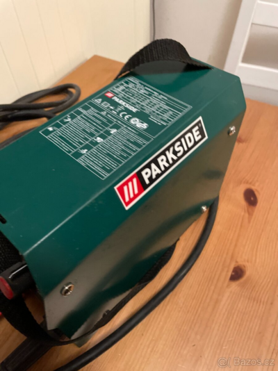 image_2025-12-19_002453547.png image_2025-12-19_002453547.png