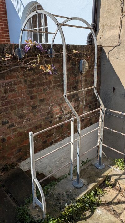 PXL_20260415_142123499.MP.jpg PXL_20260415_142123499.MP.jpg