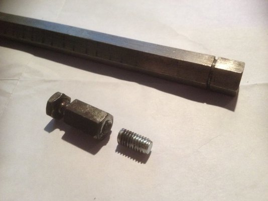 HexBar.jpg HexBar.jpg